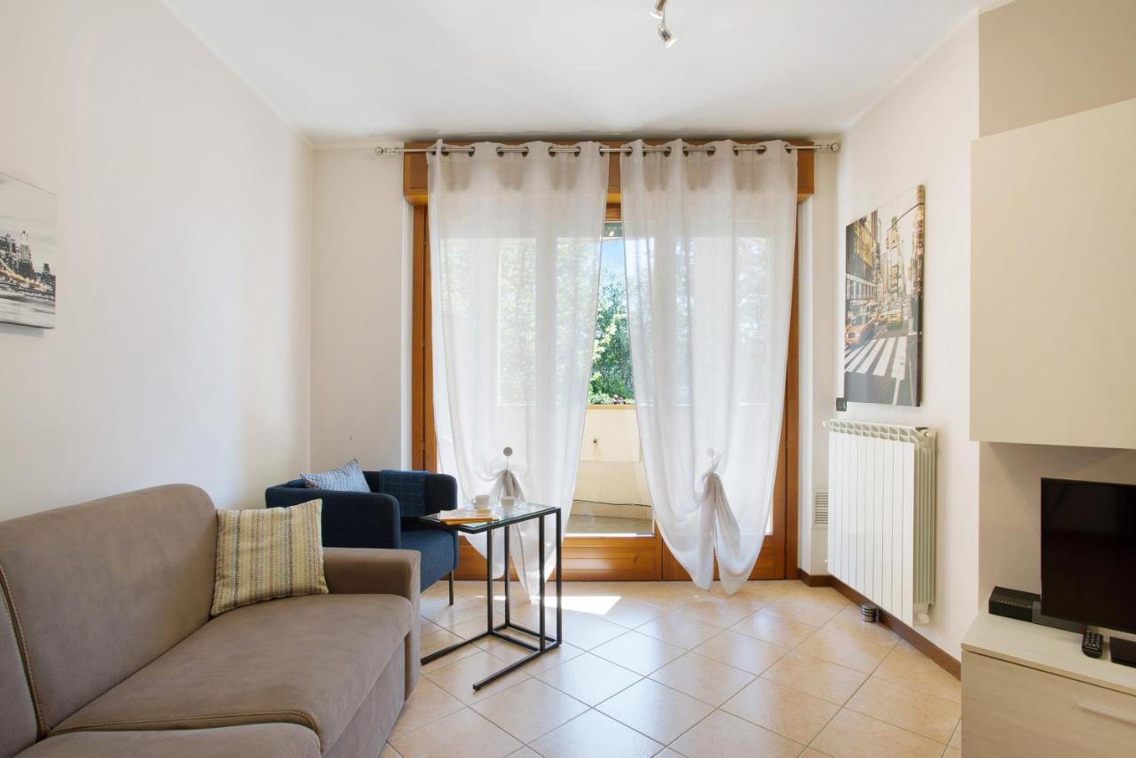 Casa Rosada Monza Autodromo Apartment Nova Milanese ภายนอก รูปภาพ
